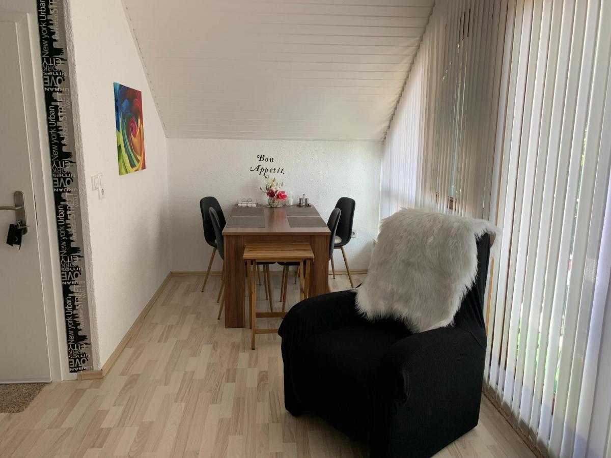 Apartment Adam Bechenheim Bagian luar foto