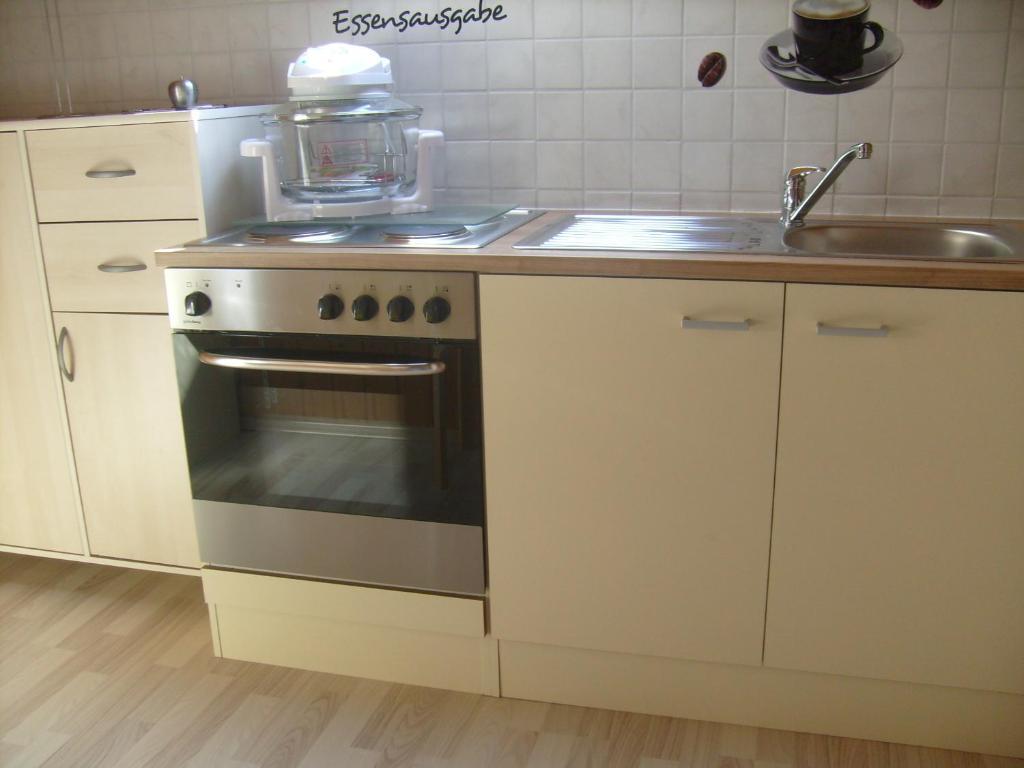 Apartment Adam Bechenheim Ruang foto