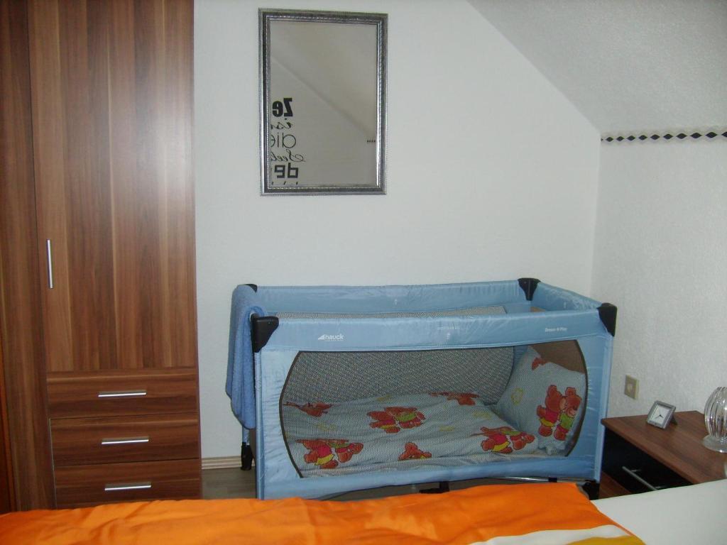 Apartment Adam Bechenheim Ruang foto